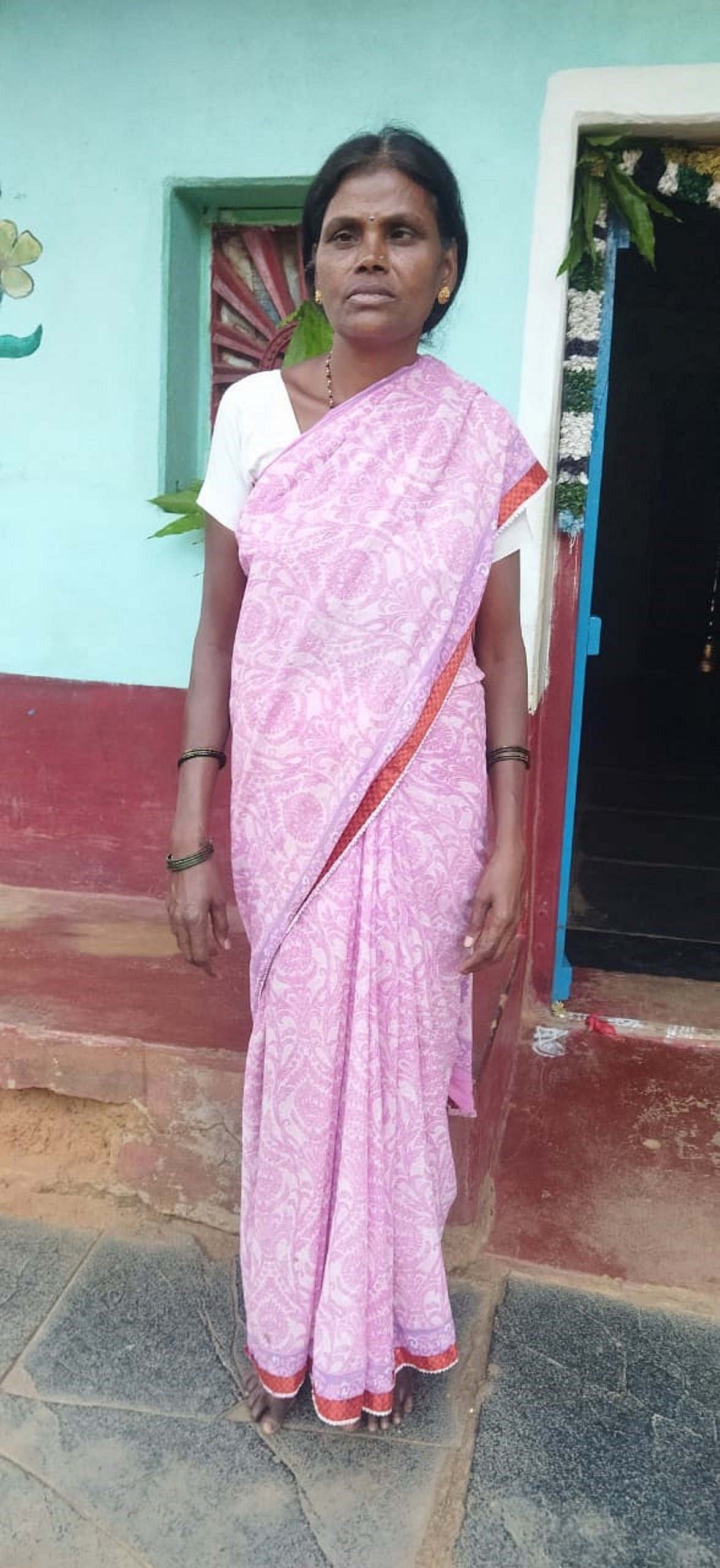 ಆನವಟ್ಟಿ: ಪತಿಯ ಮರಣ ಪ್ರಮಾಣಪತ್ರಕ್ಕೆ ಅಲೆದಾಡುತ್ತಿರುವ ಅಂಗವಿಕಲೆ