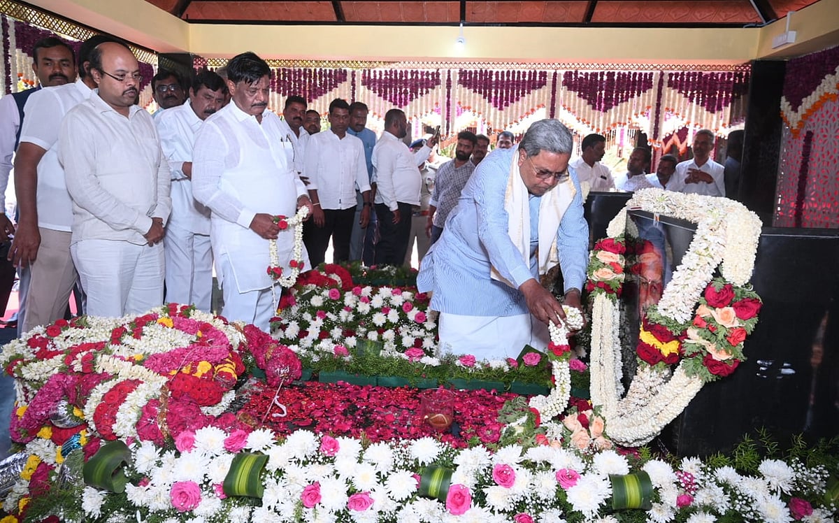 ಚಾಮರಾಜನಗರ |ಧ್ರುವನಾರಾಯಣ ಜನಾನುರಾಗಿ, ಆದರ್ಶ ರಾಜಕಾರಣಿ: ಸಿ.ಎಂ ಸಿದ್ದರಾಮಯ್ಯ 