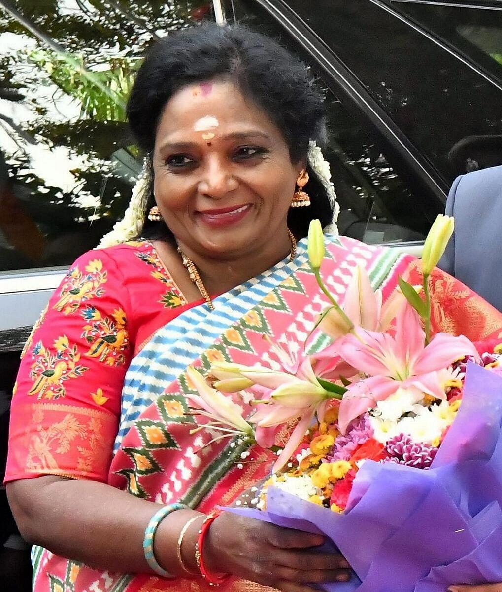 ಲೋಕಸಭೆ ಚುನಾವಣೆ: ರಾಜಕೀಯ ‘ದಾಳ’ವಾದ ರಾಜಭವನ?