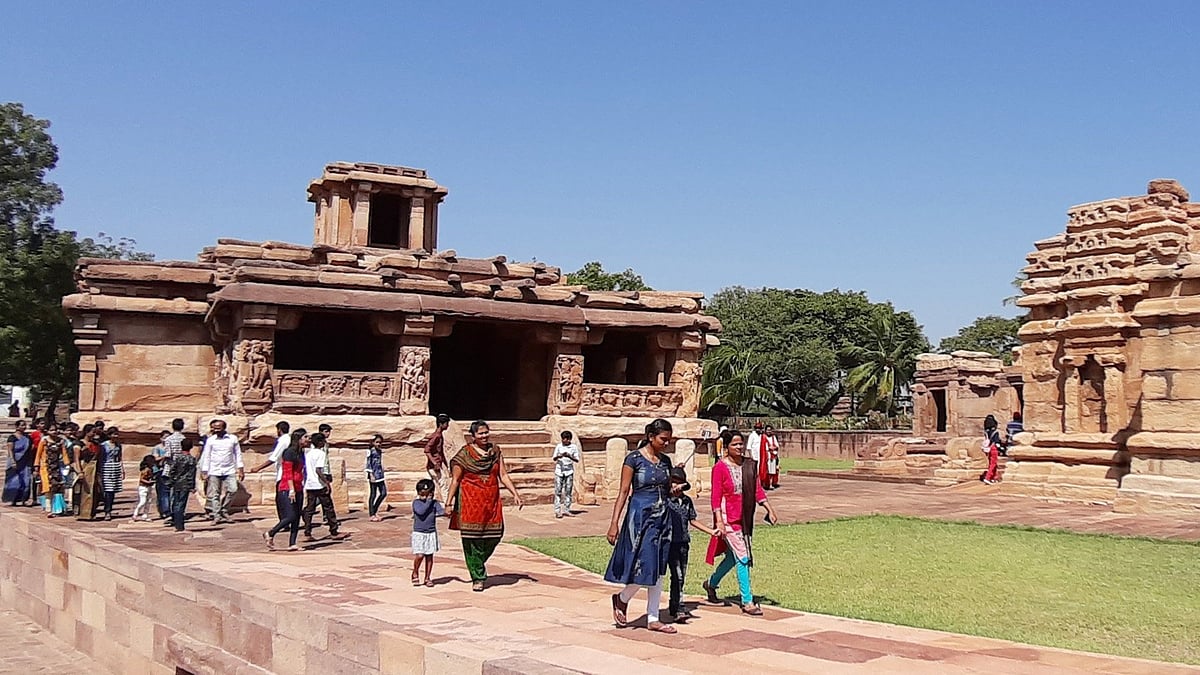 ಚಾಲುಕ್ಯರ ಕಾಲದ ಐಹೊಳೆಯ 8 ದೇವಸ್ಥಾನಗಳ ಸಂರಕ್ಷಣೆ ಹೊಣೆ ಧರ್ಮಸ್ಥಳ ಟ್ರಸ್ಟ್‌ಗೆ