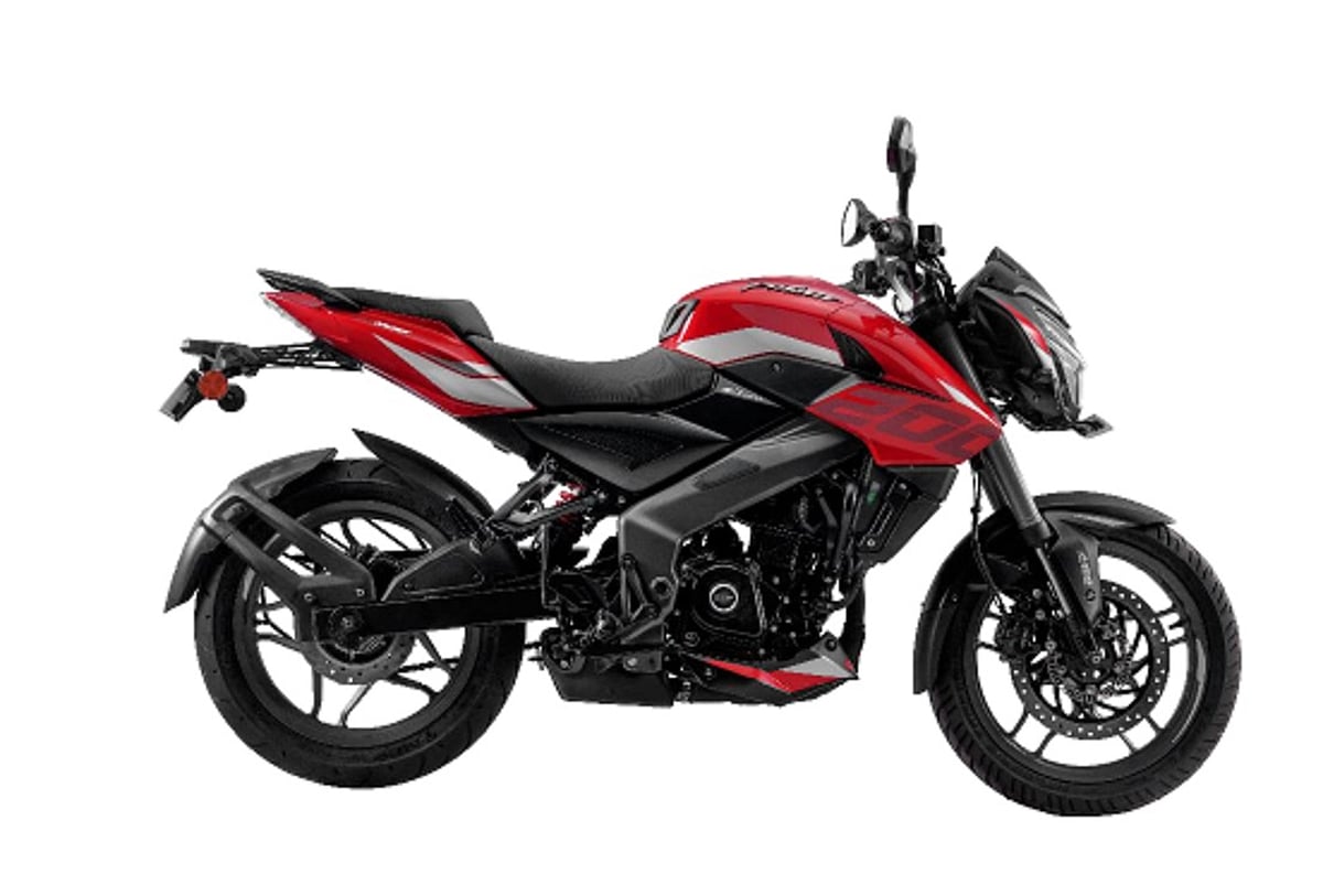 ನವೀಕೃತ ಪಲ್ಸರ್‌ ಎನ್‌ಎಸ್‌ ಸರಣಿ ಬೈಕ್‌ಗಳ ಬಿಡುಗಡೆ