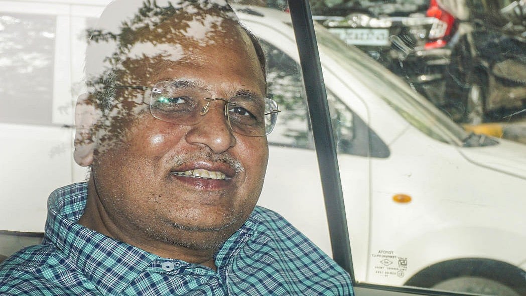 ‌AAP ನಾಯಕ ಸತ್ಯೇಂದ್ರ ಜೈನ್‌ ಜಾಮೀನು ಅರ್ಜಿ ವಜಾ: ತಕ್ಷಣವೇ ಶರಣಾಗಲು SC ಆದೇಶ