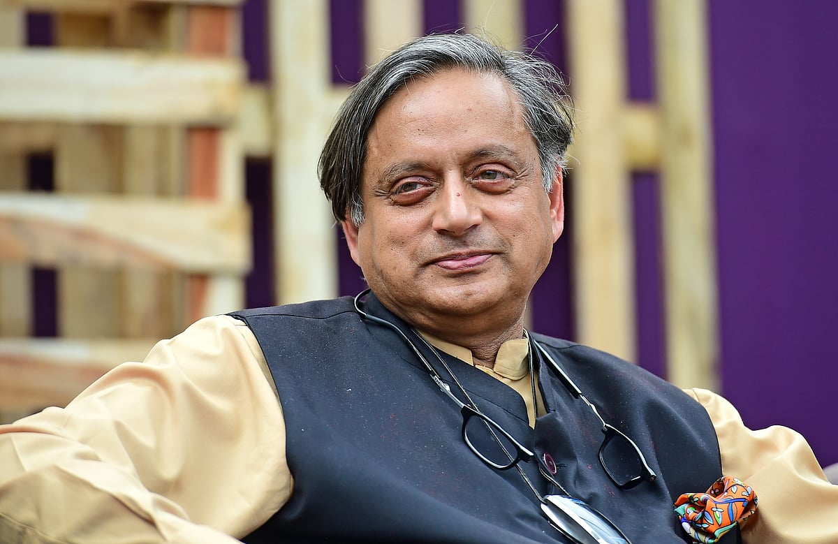 ಬಿನ್ ಲಾಡೆನ್‌ನನ್ನು ಮರೆತು ಬಿಟ್ರಾ..: ಟ್ರಂಪ್‌–ಮುನೀರ್‌ ಔತಣಕೂಟದ ಬಗ್ಗೆ ತರೂರ್‌