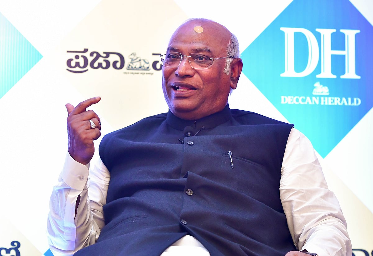 ಲೋಕಸಭಾ ಚುನಾವಣೆ: ಖರ್ಗೆ ಅಳಿಯ ರಾಧಾಕೃಷ್ಣ ಕಣಕ್ಕಿಳಿಸಲು ಸಿದ್ಧತೆ