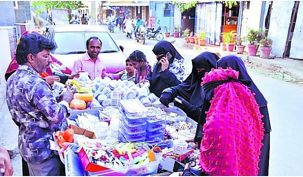 ಚಿಂತಾಮಣಿ | ತಿಂಗಳ ಉಪವಾಸಕ್ಕೆ ತೆರೆ: ರಂಜಾನ್‌ ಸಂಭ್ರಮ