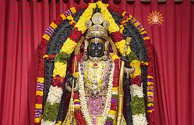 ರಾಮನವಮಿ ಅಂಗವಾಗಿ ಸಿಂಗಾರಗೊಂಡ ಬಾಲರಾಮ