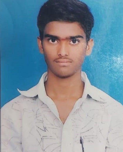 ರೈಲಿಗೆ ಸಿಲುಕಿ ಸ್ಟಾ‍ಫ್‌ ನರ್ಸ್ ಆತ್ಮಹತ್ಯೆ 