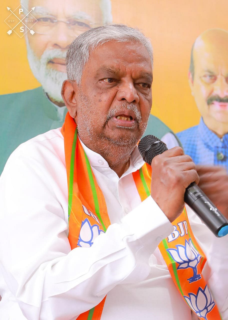 ಕಾಂಗ್ರೆಸ್ ‘ಕೋಟೆ’ಯಲ್ಲಿ ಮೊದಲ ಬಾರಿಗೆ ‘ಕಮಲ’ ಅರಳಿಸಿದ್ದ ಶ್ರೀನಿವಾಸ ಪ್ರಸಾದ್