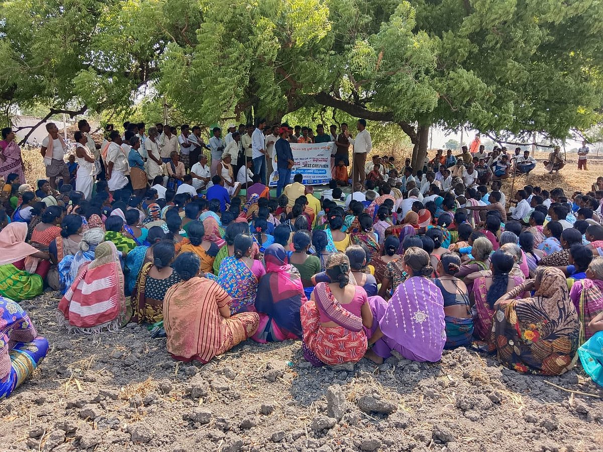ವಿವಿಧೆಡೆ ನರೇಗಾ ಕಾಮಗಾರಿ ಸ್ಥಳಗಳಲ್ಲಿ ಮತದಾನ ಜಾಗೃತಿ