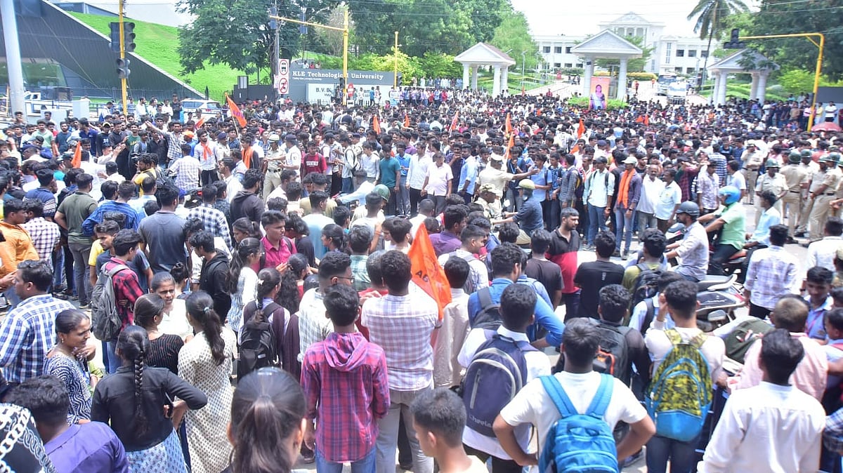 ವಿದ್ಯಾರ್ಥಿನಿ ನೇಹಾ ಕೊಲೆ: ವಿದ್ಯಾರ್ಥಿ ಪಡೆ ಬೀದಿಗೆ