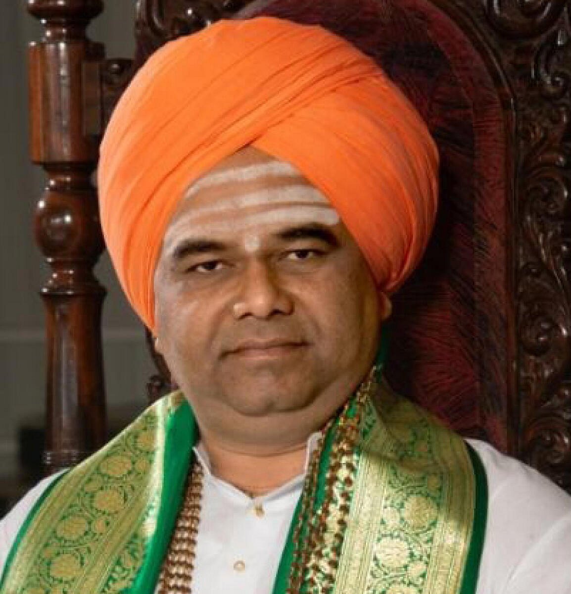 ಧಾರವಾಡ ಲೋಕಸಭಾ ಕ್ಷೇತ್ರ: ದಿಂಗಾಲೇಶ್ವರ ಸ್ವಾಮೀಜಿ ನಾಮಪತ್ರ ವಾಪಸ್