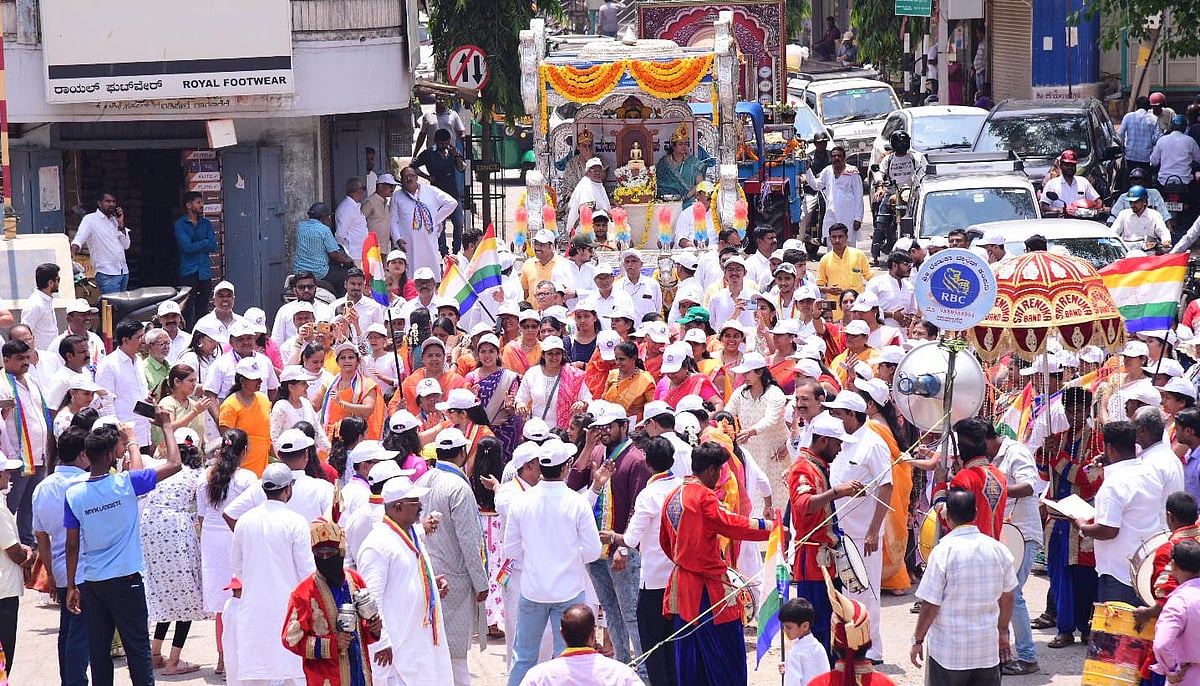 ಮಹಾವೀರರ ಅಹಿಂಸಾ ತತ್ವಗಳು ಆದರ್ಶ: ಜಿಲ್ಲಾಧಿಕಾರಿ ಸೈಯ್ಯದಾ ಆಫ್ರೀನ್  