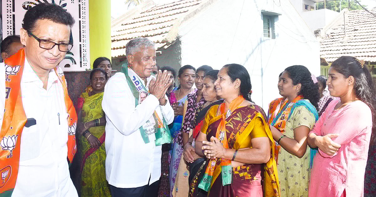 ತುಮಕೂರು ಲೋಕಸಭಾ | ಮೈತ್ರಿ ಅಭ್ಯರ್ಥಿ ಸೋಮಣ್ಣ ಮತಯಾಚನೆ