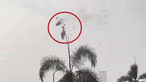 ಮಲೇಷ್ಯಾ | 2 ಸೇನಾ ಹೆಲಿಕಾಪ್ಟರ್ ಡಿಕ್ಕಿ, ಪತನ; 10 ಮಂದಿ ಸಾವು