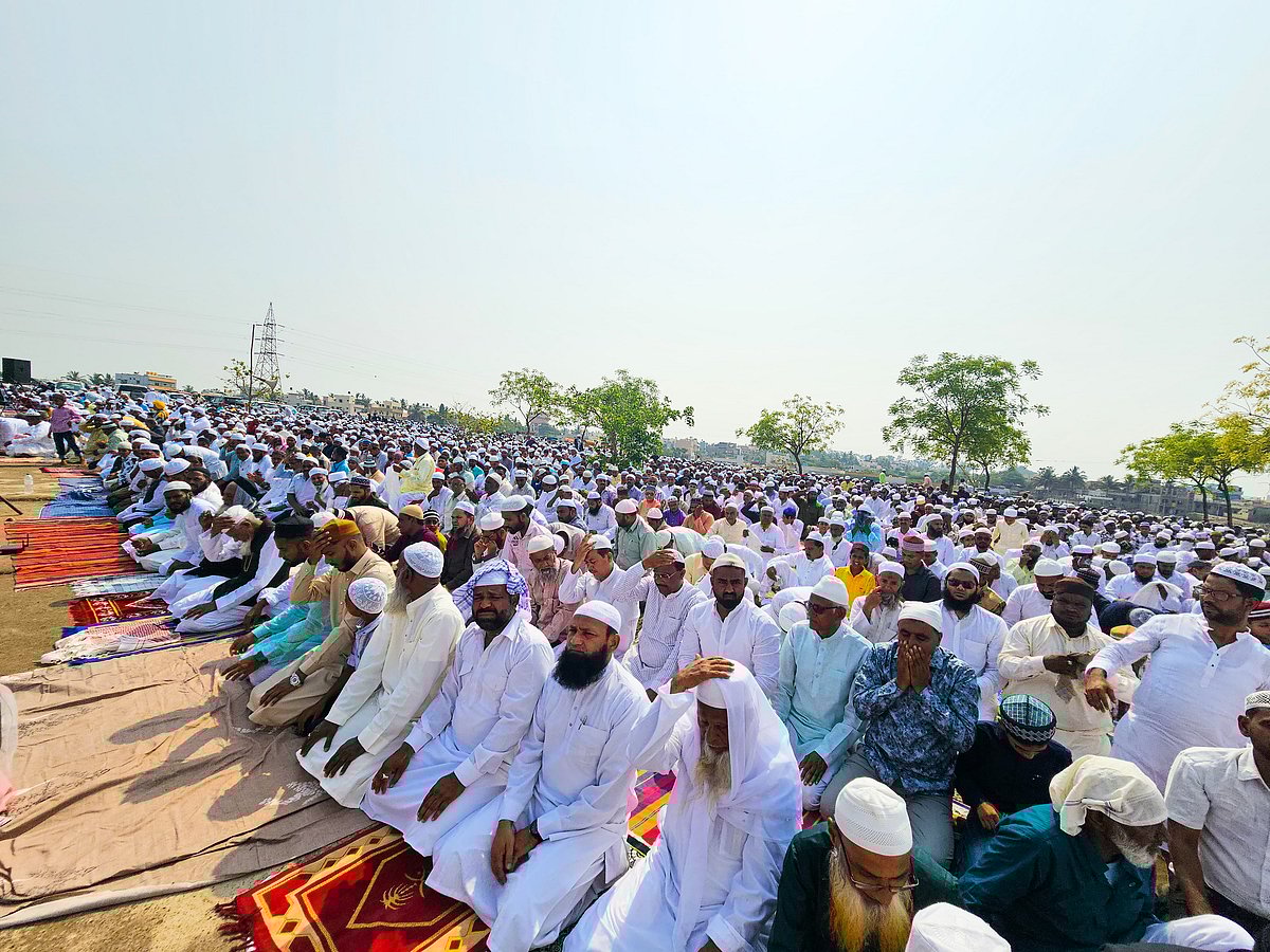 ಸಮೃದ್ಧ ಮಳೆ-ಬೆಳೆ ಕರುಣಿಸು: ಇನಾಮದಾರ ಮೌಲಾನಾ ಪ್ರಾರ್ಥನೆ