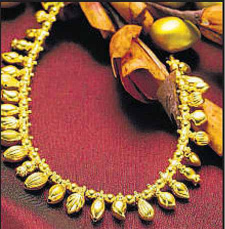 ಅಕ್ಷಯ ತೃತೀಯ: ʻಅಂಬಾ ಪರ್ಲ್ಸ್‌ ಆ್ಯಂಡ್‌ ಜ್ಯುವೆಲ್ಲರ್ಸ್ʼನಲ್ಲಿ ಶೇ 10 ರಿಯಾಯಿತಿ