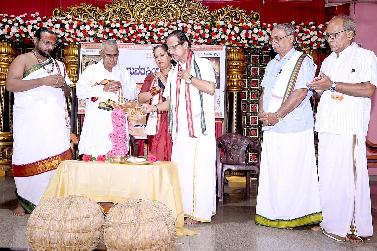 ಶಂಕರಾಚಾರ್ಯರ ಧರ್ಮ ನಿಷ್ಠೆ, ಶೃದ್ಧೆ ಅನನ್ಯವಾದುದು: ಕೆ.ಎಸ್.ಕಾರಂತ 