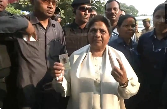 LS Polls | ಐದನೇ ಹಂತದ ಮತದಾನ ಆರಂಭ, ಹಕ್ಕು ಚಲಾಯಿಸಿದ ಮಾಯಾವತಿ– ಅಂಬಾನಿ