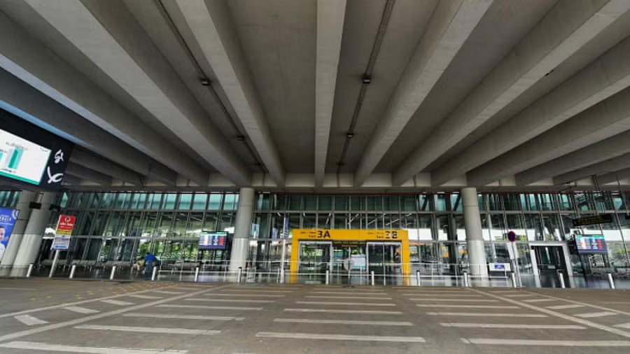 'ರೀಮಲ್' ಪರಿಣಾಮ ಸಾಧ್ಯತೆ: ಇಂದು ಮಧ್ಯಾಹ್ನದಿಂದ ಕೋಲ್ಕತ್ತ ವಿಮಾನ ನಿಲ್ದಾಣ ಬಂದ್