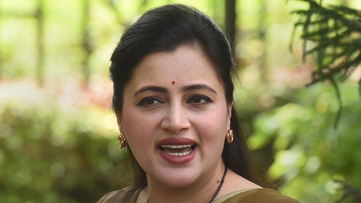 LS Polls: ನೀತಿ ಸಂಹಿತೆ ಉಲ್ಲಂಘನೆ ಆರೋಪ; BJPಯ ನವನೀತ್ ವಿರುದ್ಧ ಪ್ರಕರಣ