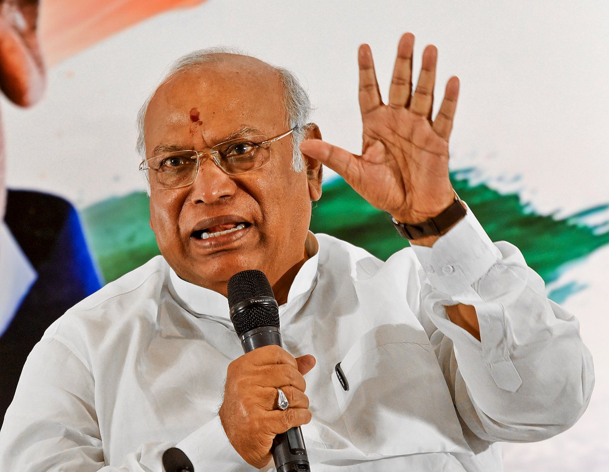 LS polls | ಏಕತೆ, ನ್ಯಾಯಕ್ಕಾಗಿ ಹಕ್ಕು ಚಲಾಯಿಸಿ: ಮಲ್ಲಿಕಾರ್ಜುನ ಖರ್ಗೆ ಕರೆ