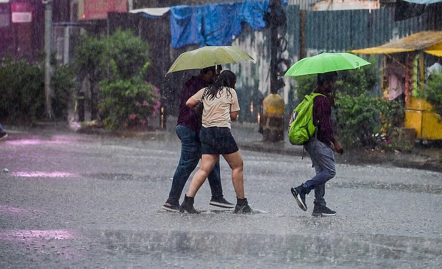 ಎಂಟು ಜಿಲ್ಲೆಗಳಿಗೆ ಭಾರಿ ಮಳೆ ‘ಅಲರ್ಟ್’; ಹವಾಮಾನ ಇಲಾಖೆ