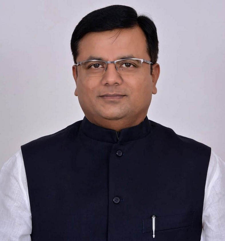 ಹಾನಗಲ್: ಬರ ಪರಿಹಾರಕ್ಕಾಗಿ ಸಹಾಯವಾಣಿ