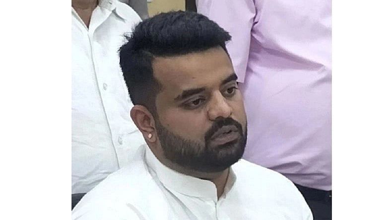 ಚುನಾವಣೆಯಲ್ಲಿ ‍‍ಪ್ರಜ್ವಲ್ ರೇವಣ್ಣ ಗೆದ್ದರೆ ಸಂಸದ ಸ್ಥಾನ ಅಬಾಧಿತವೇ?