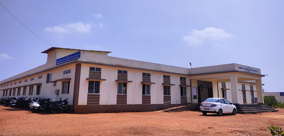 ಭಟ್ಕಳ: 15 ವರ್ಷದ ಬಳಿಕ ಸ್ವಂತ ಸೂರು ಕಂಡ ಕಾಲೇಜು