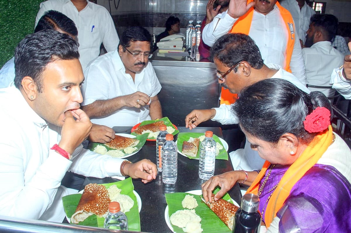 ದಾವಣಗೆರೆ: ಜನಮನದಲ್ಲಿ ಮೋದಿಯದ್ದೇ ಜಪ...