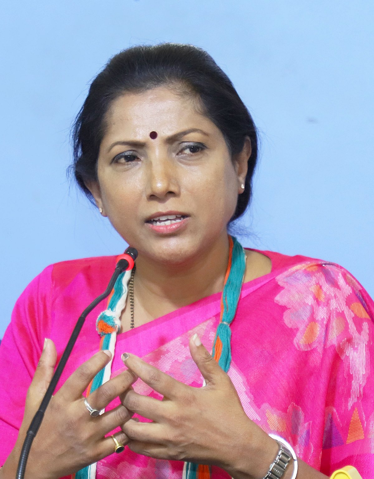 ಪ್ರಜ್ವಲ್ ಪ್ರಕರಣ | ತುಟಿ ಬಿಚ್ಚದ ಬಿಜೆಪಿ ನಾಯಕಿಯರು: ಪುಷ್ಪಾ ಅಮರನಾಥ್ ಟೀಕೆ