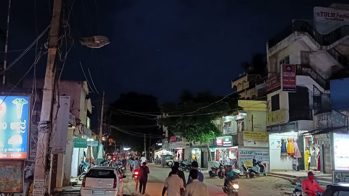 ಬೆಳಗದ ದೀಪಗಳು: ಕತ್ತಲಕೂಪದಲ್ಲಿ ಗೌರಿಬಿದನೂರು