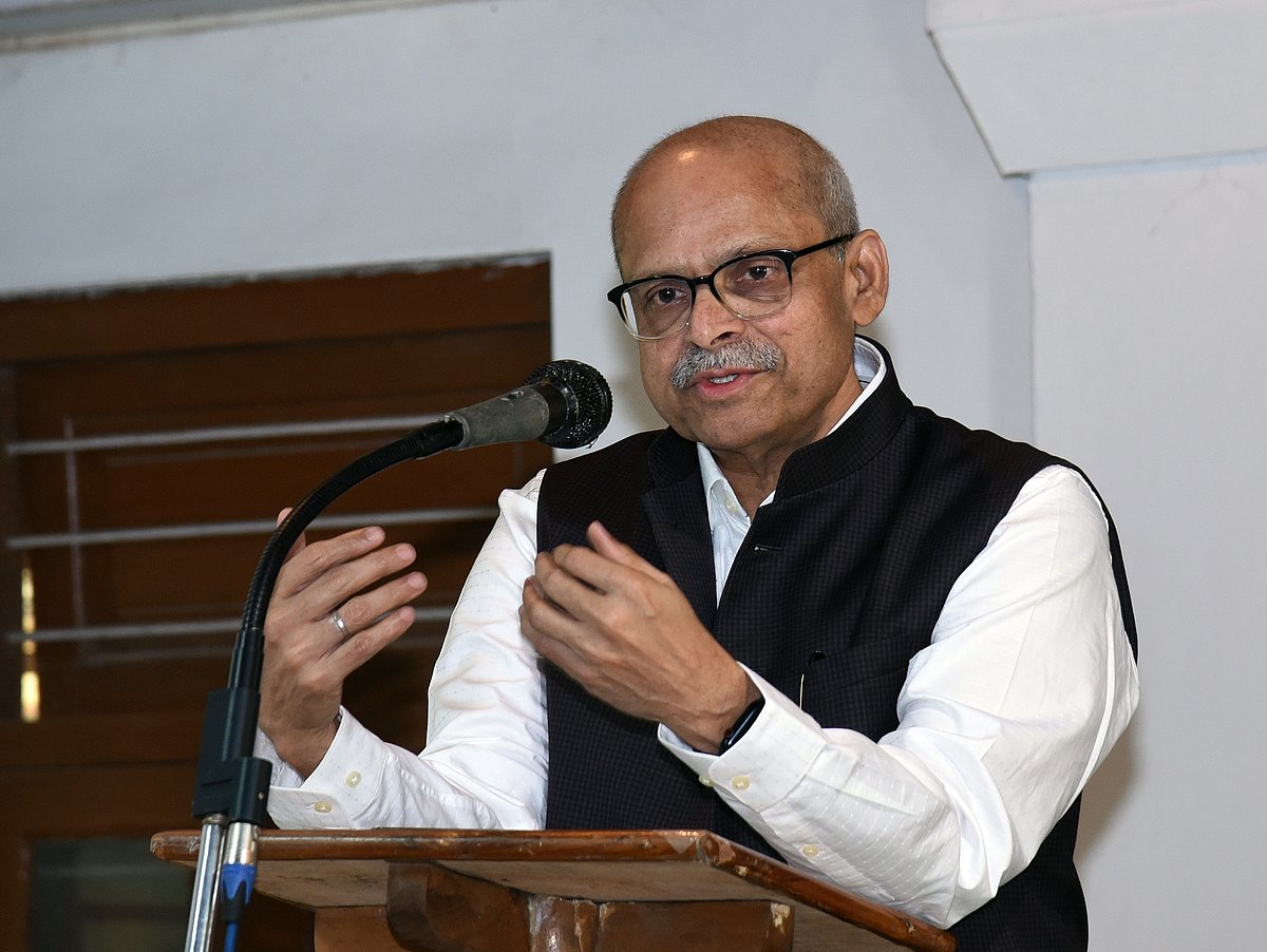 ನವಭಾರತದಲ್ಲಿ ಧರ್ಮವನ್ನು ಆಯುಧವನ್ನಾಗಿ ಬಳಸಲಾಗುತ್ತಿದೆ: ಪರಕಾಲ ಪ್ರಭಾಕರ್‌