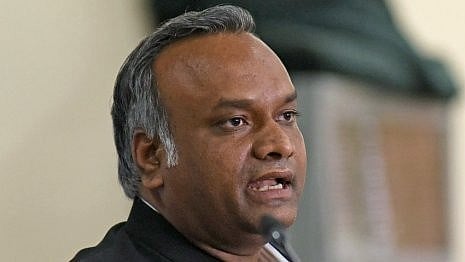 ಹೂಡಿಕೆ ಆಕರ್ಷಣೆಗೆ ಪ್ರಧಾನಿ ಮೋದಿ ಅಡ್ಡಗಾಲು: ಪ್ರಿಯಾಂಕ್‌ ಖರ್ಗೆ ಆರೋಪ