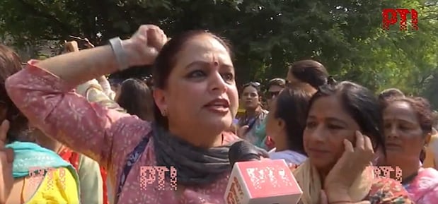 ಮಾಲಿವಾಲ್ ಮೇಲೆ ಹಲ್ಲೆ: ಕೇಜ್ರಿವಾಲ್ ನಿವಾಸದ ಬಳಿ BJP ಮಹಿಳಾ ಮೋರ್ಚಾ ಪ್ರತಿಭಟನೆ