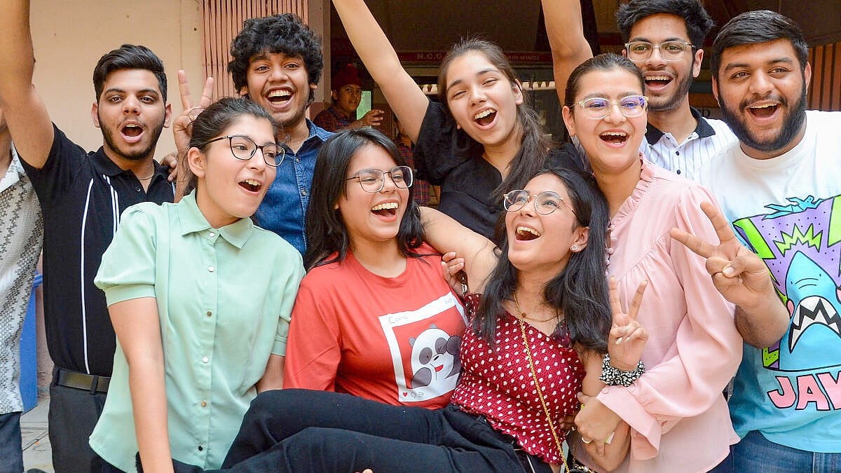 CBSE Class 10 & 12 Results 2025: ಬಾಲಕಿಯರೇ ಮೇಲುಗೈ