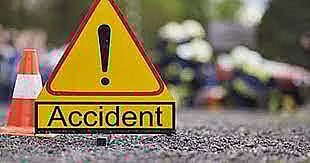 ಉತ್ತರ ಪ್ರದೇಶ | ಕಾರು- ಟ್ರಕ್ ಡಿಕ್ಕಿ: ವರ ಸೇರಿ ನಾಲ್ವರ ಸಾವು