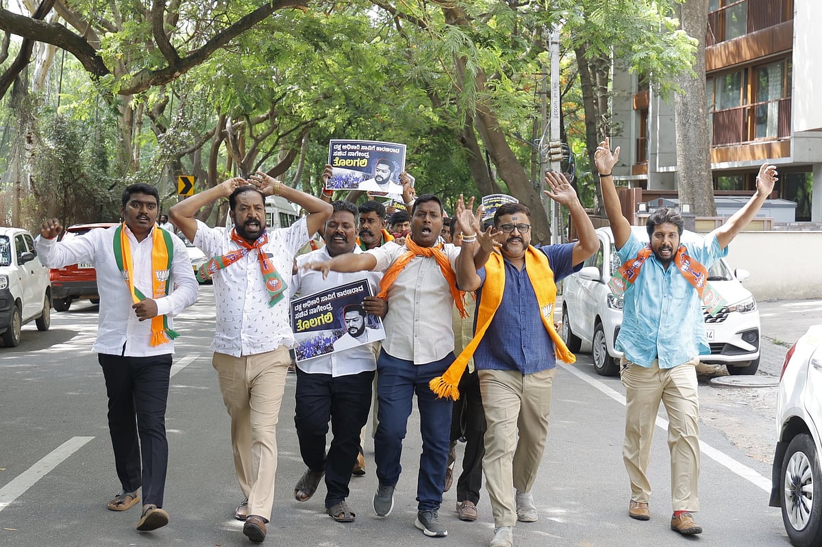 ವಾಲ್ಮೀಕಿ ನಿಗಮ ಅವ್ಯವಹಾರ: ಸಿಎಂ ಮನೆಗೆ ಮುತ್ತಿಗೆ ಹಾಕಲು BJP ಕಾರ್ಯಕರ್ತರು ಯತ್ನ