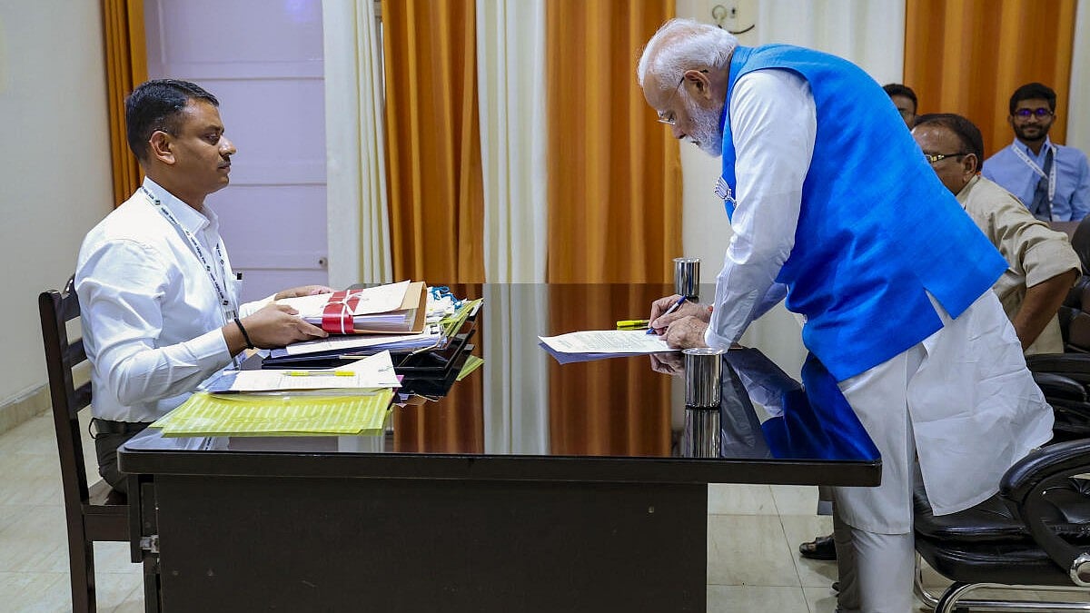 LS Polls: ಪ್ರಧಾನಿ ನರೇಂದ್ರ ಮೋದಿ ಆಸ್ತಿ ₹3 ಕೋಟಿ; ಪತ್ನಿ ಆಸ್ತಿ ಗೊತ್ತಿಲ್ಲ