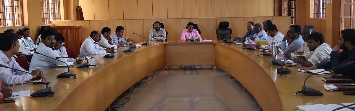 ಮತ ಎಣಿಕೆ: ಲೋಪವಾಗದಂತೆ ಎಚ್ಚರಿಕೆ ವಹಿಸಿ; ಜಿಲ್ಲಾ ಚುನಾವಣಾಧಿಕಾರಿ