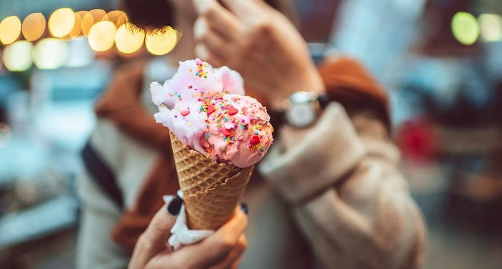 ಆನ್‌ಲೈನ್‌ನಲ್ಲಿ ತರಿಸಿದ್ದ ಐಸ್‌ಕ್ರೀಮ್‌ನಲ್ಲಿ ಮಾನವನ ಬೆರಳಿನ ತುಂಡು ಪತ್ತೆ