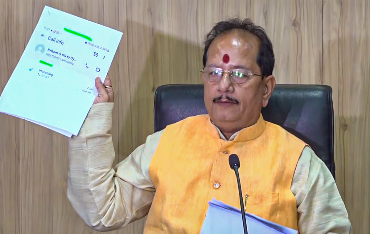 NEET ಪ್ರಶ್ನೆಪತ್ರಿಕೆ ಸೋರಿಕೆ ಪ್ರಕರಣ: CBIಗೆ ವಹಿಸಲು ಬಿಹಾರ CMಗೆ ಡಿಸಿಎಂ ಮನವಿ