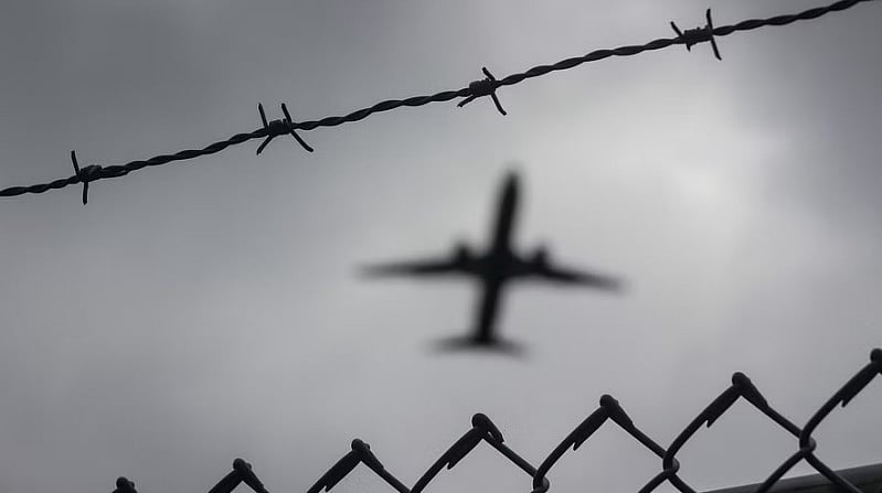 BSF ಸಿಬ್ಬಂದಿ ಮೇಲೆ ಕಬ್ಬಿಣದ ರಾಡ್‌ನಿಂದ ಹಲ್ಲೆ ನಡೆಸಿದ ಬಾಂಗ್ಲಾ ದುಷ್ಕರ್ಮಿಗಳು