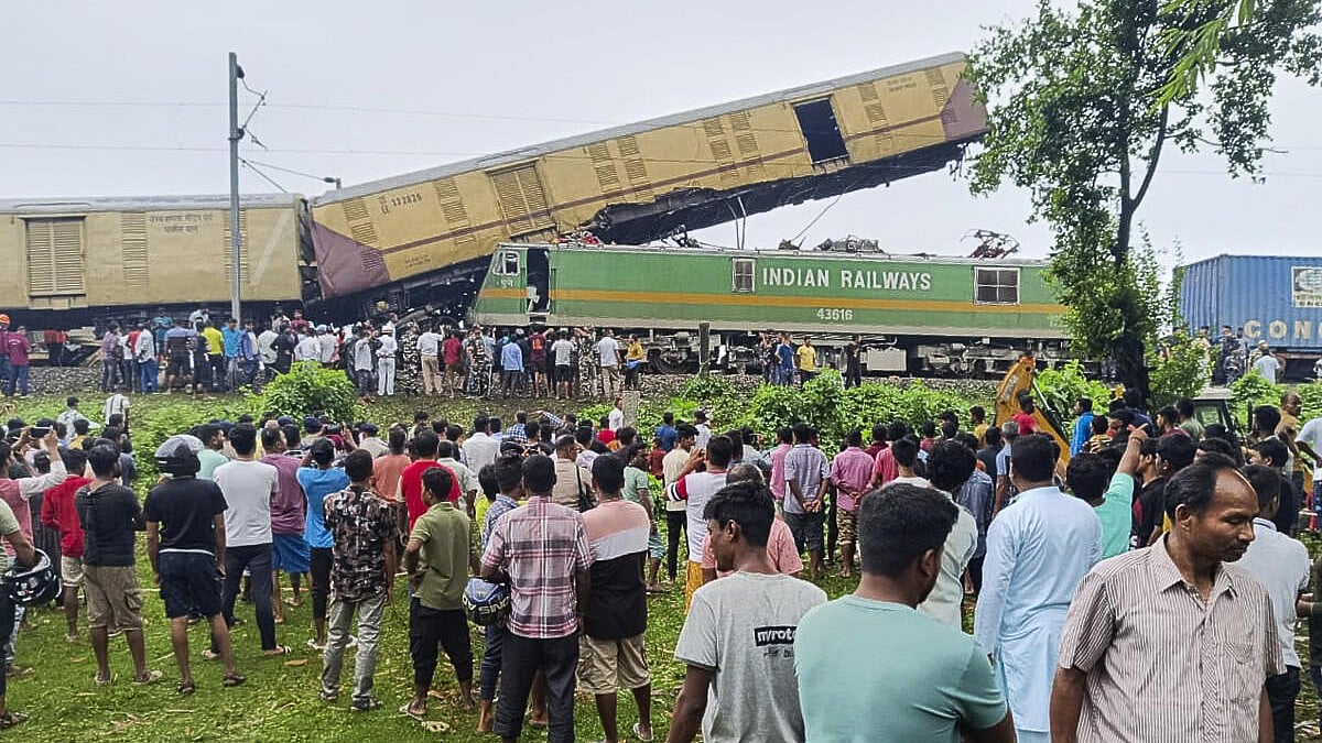 ಕಾಂಚನಜುಂಗಾ ಎಕ್ಸ್‌ಪ್ರೆಸ್ ರೈಲು ಅಪಘಾತ: ದುರಂತ ನಡೆಯಲು ಏನು ಕಾರಣ?