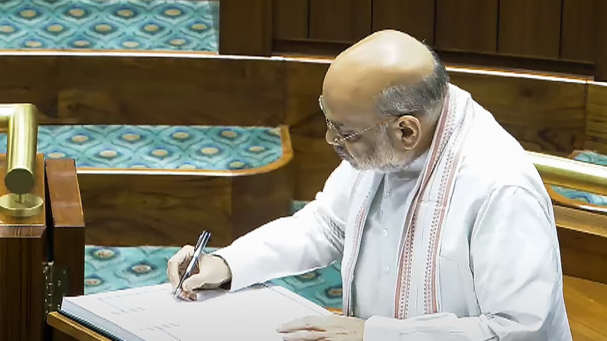 18ನೇ ಲೋಕಸಭೆ ಅಧಿವೇಶನ: ಸದಸ್ಯರಾಗಿ ಅಮಿತ್ ಶಾ ಸೇರಿ ಹಲವರ ಪ್ರಮಾಣ ವಚನ