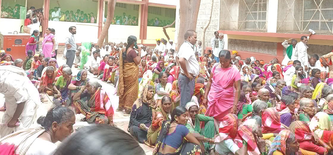 ಶಹಾಪುರ | ಉಚಿತ ತಪಾಸಣೆ, 390 ಮಂದಿಗೆ ಕಣ್ಣಿನ ಶಸ್ತ್ರ ಚಿಕಿತ್ಸೆ