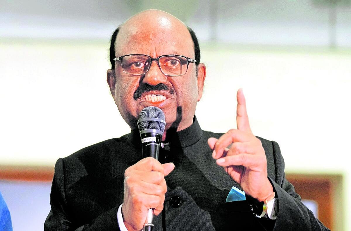 ವಯನಾಡು ಭೂಕುಸಿತ: ಪರಿಹಾರ ಕಾರ್ಯಗಳ ಪರಿಶೀಲನೆಗೆ ಕೇರಳಕ್ಕೆ ಬಂದ ಪ.ಬಂ ರಾಜ್ಯಪಾಲ