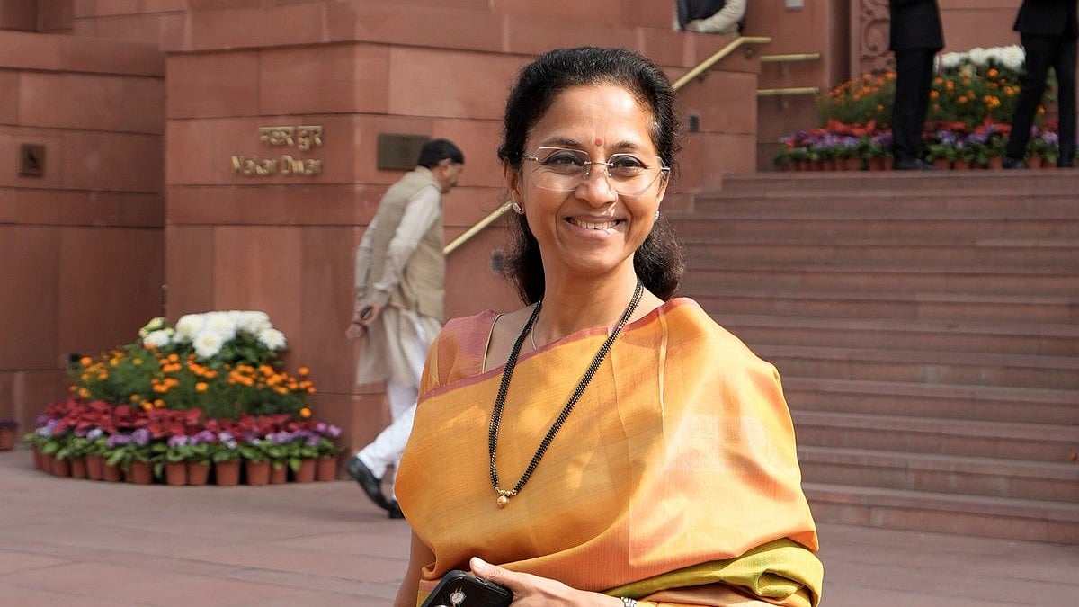 ರಮ್ಮಿ ಆಡುತ್ತಿದ್ದ ಸಚಿವ ಮಾಣಿಕರಾವ್‌ ಕೊಕಾಟೆ ತಕ್ಷಣ ರಾಜೀನಾಮೆ ನೀಡಲಿ: ಸುಪ್ರಿಯಾ