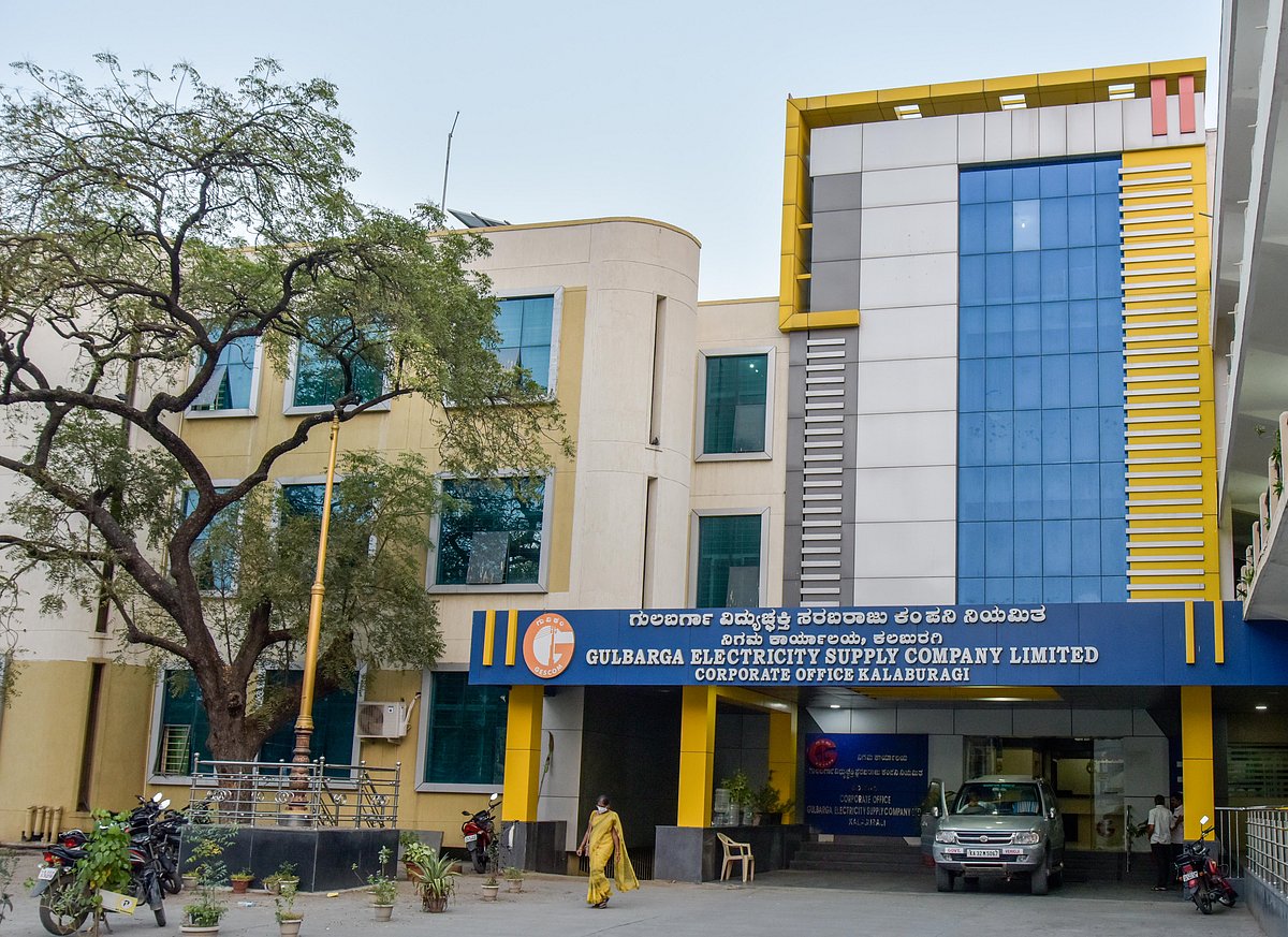 ಕಲಬುರಗಿ | ಬಿಲ್‌ ಕಟ್ಟದ ಇಲಾಖೆ: ಜೆಸ್ಕಾಂಗೆ ‘ಬರ’