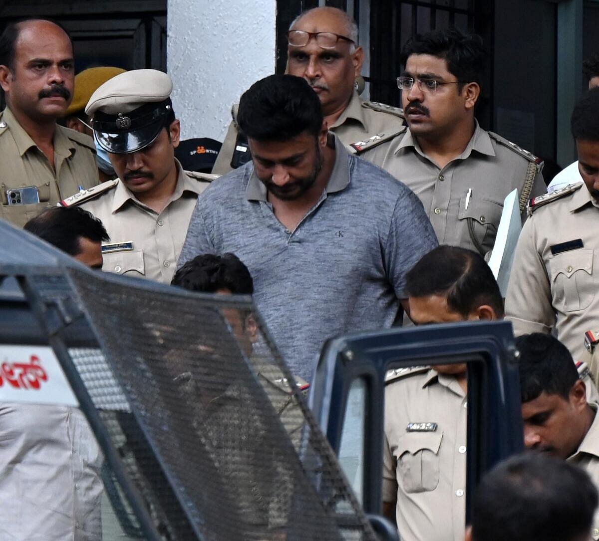 ರೇಣುಕಸ್ವಾಮಿ ಕೊಲೆ ಪ್ರಕರಣ | ಪ್ರದೂಷ್‌ಗೆ ₹30 ಲಕ್ಷ: ದರ್ಶನ್‌ ಸ್ವಇಚ್ಛಾ ಹೇಳಿಕೆ